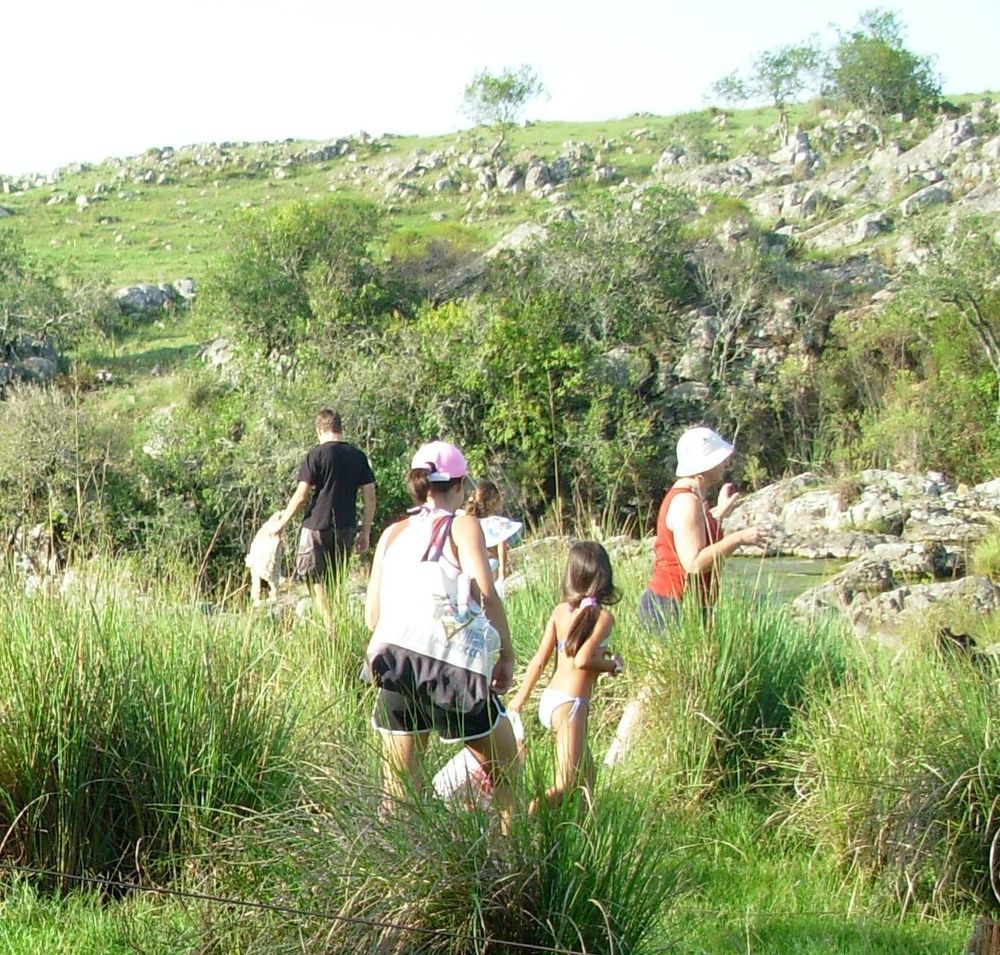 Estancia Los Platanos Валентинес Экстерьер фото